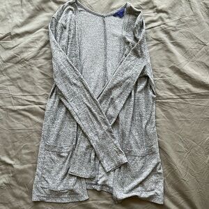 #16 Aeropostale Lightweight Gray Cardigan Size M